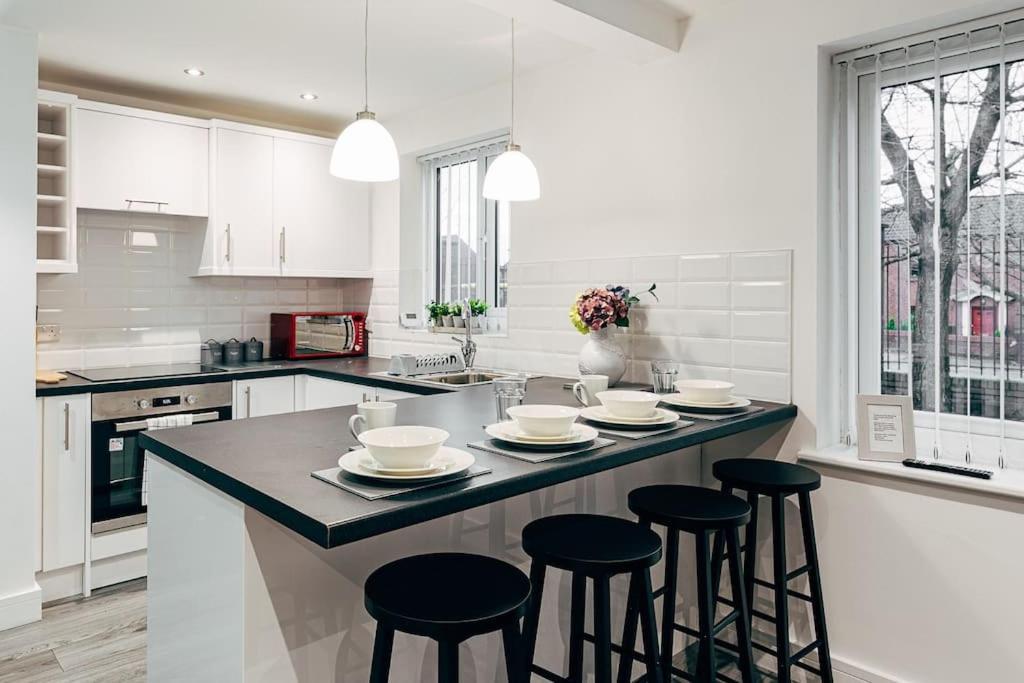 Park & Relax In 1Bd Central Liverpool Home Exteriör bild